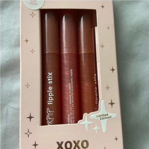 Colourpop Other - NWT Colourpop XOXO Bestie Lipstick Set Limited Edition